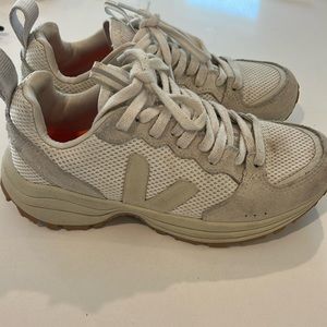 Veja shoes